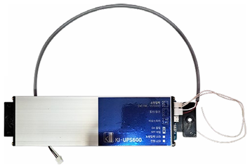 KI-UPS600 소방배터리 본체와 케이블
